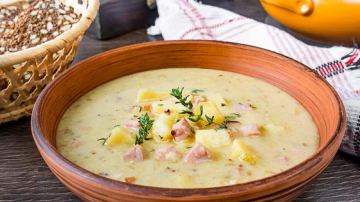 Supă de cartofi cu şuncă