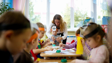 Viitorul de mâine în pericol. Educatorii își revendică dreptul de a putea trăi decent