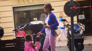 Fanii vedetei Bonea afirmă că Victoria este insărcinată!