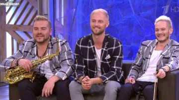 SunStroke Project  la “Пусть говорят”. Solistul trupei s-a pus în genunchi și i-a sărutat mâna Iuliei Samoilova!
