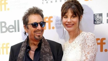 El are 74 de ani, ea - 34! Cu toate astea se iubesc si sunt fericiti! Al Pacino cu iubita sa