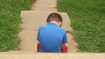 Лишь у одного из шести ребят есть возможность съездить в летний лагерь