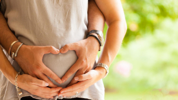 61 de familii au solicitat o procedură de fertilizare invitro gratuită