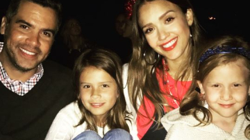 Vine barza! Jessica Alba este însărcinată cu al treilea copil