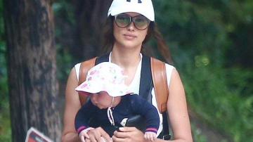 Primele poze ale Irinei Shayk cu fiica sa și a lui Bradley Cooper