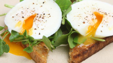 5 idei de mic dejun care te ajută să slăbești