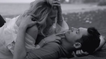 Vara alb-negru a lui Dan Bălan și a Verei Brejneva. Urmăriți noul videoclip al celor doi