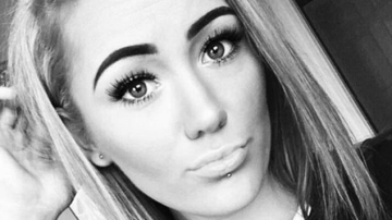 O mămică de 23 de ani s-a sinucis după ce a fost înjosită pe internet!