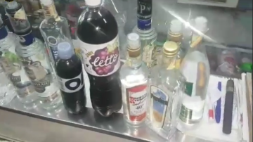 Produse alimentare cu termen de valabilitate expirat, depistate într-un magazin din Buiucani