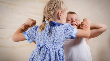 Copiii mei sunt rivali! Cum îi pot motiva să se împace utilizând Analiza Comportamentală Aplicată