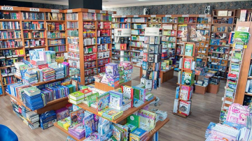 O librărie din Capitală face reduceri de peste 70% la toate cărțile