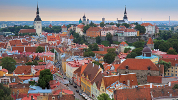 Ţara unde îți poți boteza copilul online