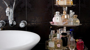 10 parfumuri pentru femei pe care bărbații le consideră cele mai sexy