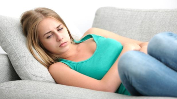 Бесчеловечный поступок. Учителя не отпустили девочку домой, несмотря на обильное кровотечение