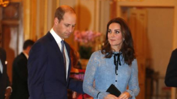 Первый выход беременной в третий раз Кейт Миддлтон