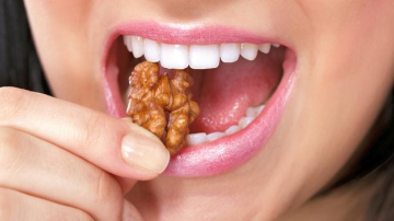 Aliment și medicament valoros! 9 motive să mănânci mai des nuci