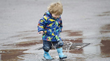 Cum întărim imunitatea copilului la trecerea dintre anotimpuri