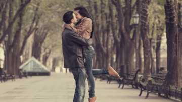 Женщинам, какого знака зодиака повезет в ноябре