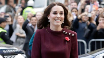 Kate Middleton, cu burtica rotunjită la o nouă apariție publică