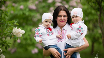 Аурелия Злотя о создании сообщества «Мамы и будущие мамы близнецов»