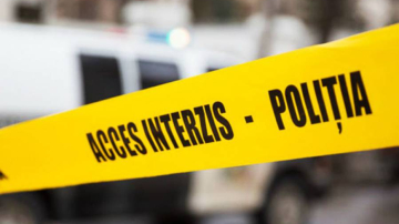 В Сынжерее под колесами автомобиля погиб трехлетний ребенок