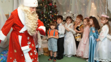 La grădinițele din Rusia a fost interzis să fie invitat Moș Gerilă