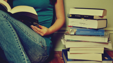 Cititorul anului 2017. Premiul a fost obţinut de o elevă de 18 ani din Chişinău