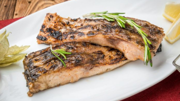 File de crap cu piure de legume, o cină ușoară pentru toată familia