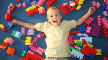 Большое количество игрушек негативно влияет на детей