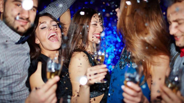 5 zodii de femei care-și vor găsi sufletul pereche de Revelion