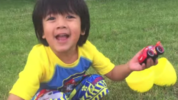 6-летний видеоблогер заработал 11 млн долларов на обзоре игрушек