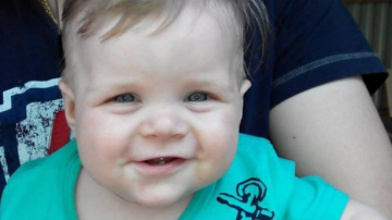 Невероятно! Дети, рождённые с зубами: причины и последствия