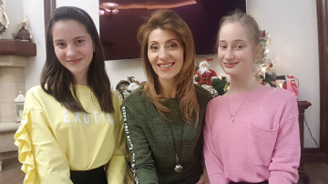 Cât de bine arată mama Aurei