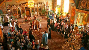 Astăzi îi prăznuim pe Vasile cel Mare, Grigore Teologul și Ioan Gură de Aur.  Tradiții și superstiții