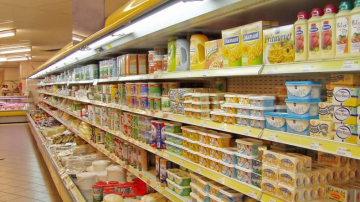 50 la sută din produsele de pe rafturile magazinelor ar putea fi autohtone