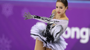 O rusoaică, în vârstă de 15 ani, a stabilit un record mondial la patinaj artistic