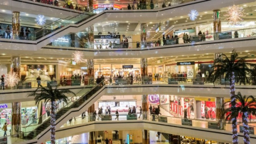 Unele magazine din Capitală nu respectă regulile de securitate