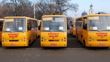 Autobuzele şcolare vor putea fi utilizate exclusiv în activităţi care vizează procesul de învăţămînt
