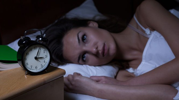 La ce pericol se expun oamenii care se culcă târziu