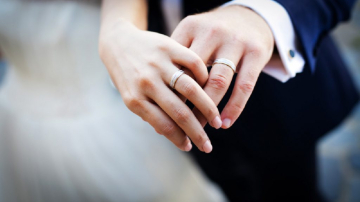 Суеверия, связанные с обручальным кольцом