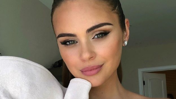 Xenia Deli și-a arătat burtica de gravidă. E pe ultima sută de metri