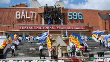 Astăzi, localnicii din Bălți și Fălești sărbătoresc Hramul Orașului