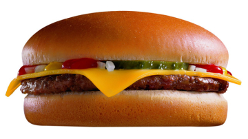 McDonald's: Коровам, мясо которых идет на котлеты, дают гормоны