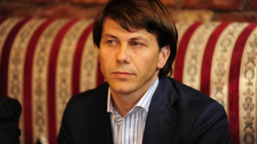 S-a lasat de fumat, dar s-a apucat de mancat. Afla cu cate kilograme s-a ingrasat Oleg Efrim