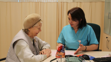 Despre bolile cardiace „la feminin”: „Pe glob sunt peste 3 miliarde de inimi care bat și suferă în mod aparte”