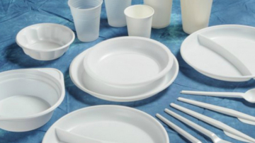 Vesela de unică folosință va fi interzisă în Moldova