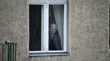 Cetățenilor li s-a interzis să privească pe geamuri în timpul vizitei lui Erdogan