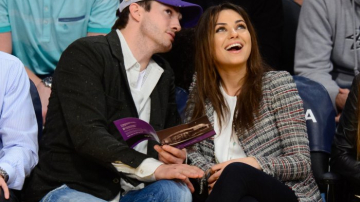Ashton Kutcher a înșelat-o acum pe Mila Kunis