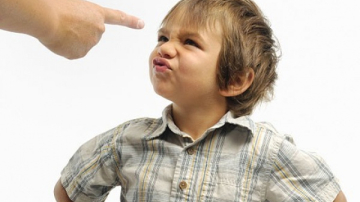 10 вопиющих ошибок, которых мы совершаем в воспитании наших детей