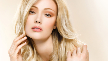 Как скрыть следы усталости на лице? 5 полезных советов